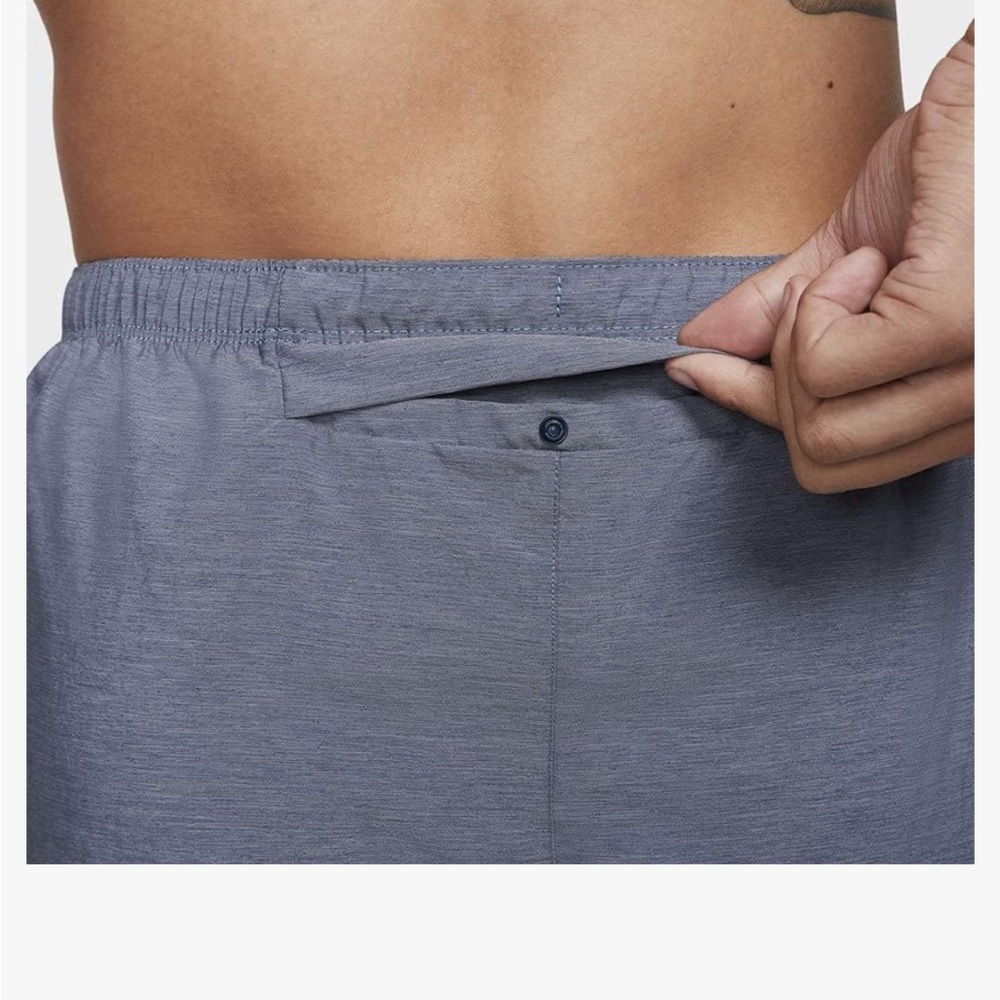 Nike Men's Gray and Black Shorts. Size XL. Like New! - Picture 15 of 16